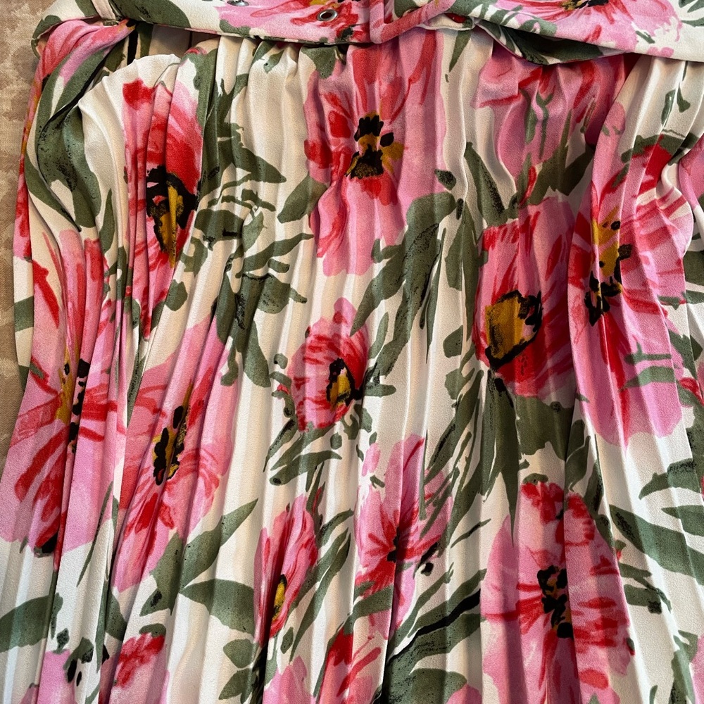 T. Tahari Floral Sleeveless Maxi Dress - Picture 6 of 8